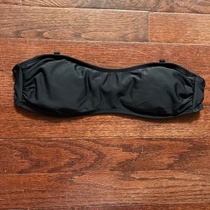 ❤️‍🔥2/$16❤️‍🔥 Strapless bikini top